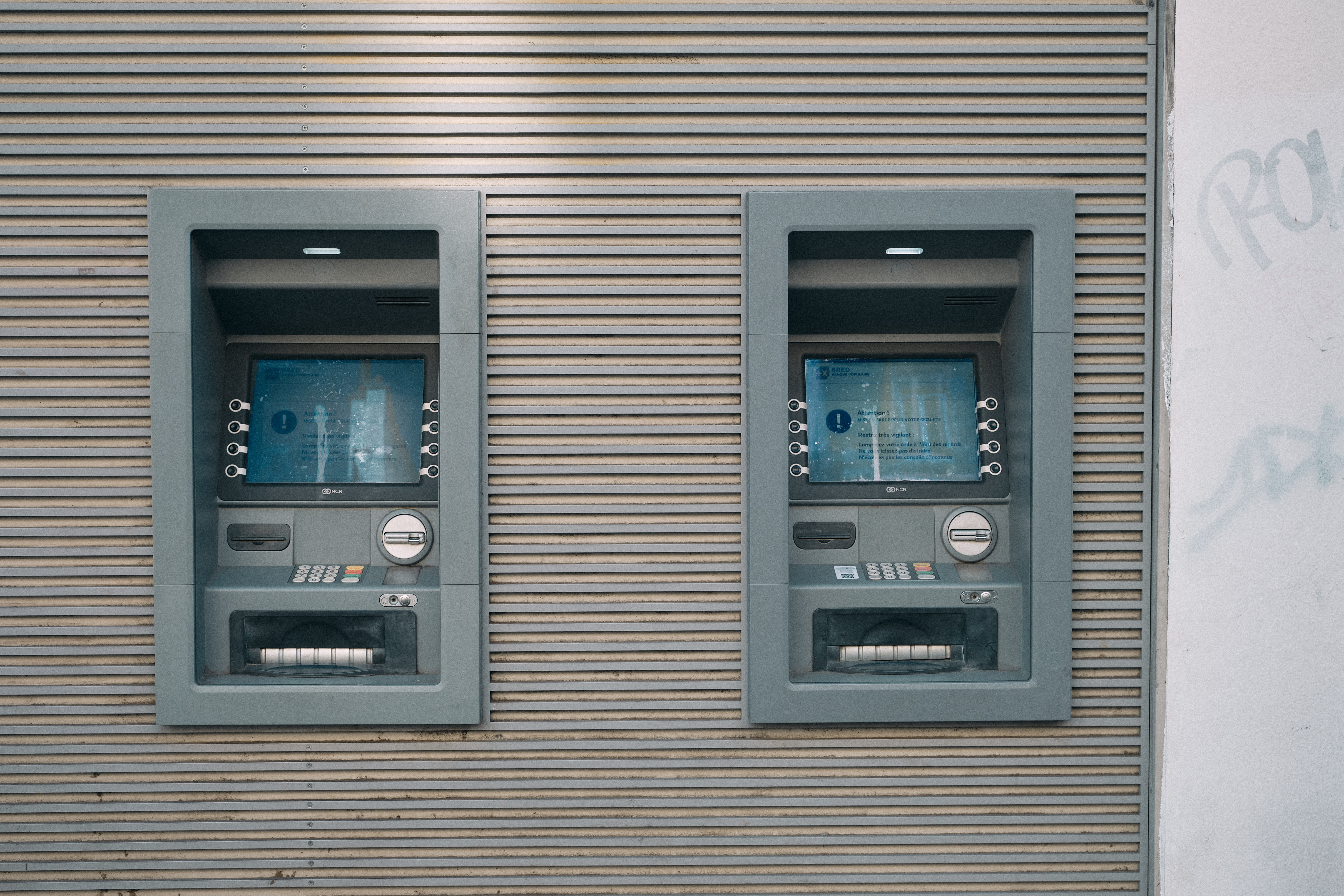 La discrète émergence des banques en ligne spécialisées dans la finance islamique, prônant un séparatisme économique