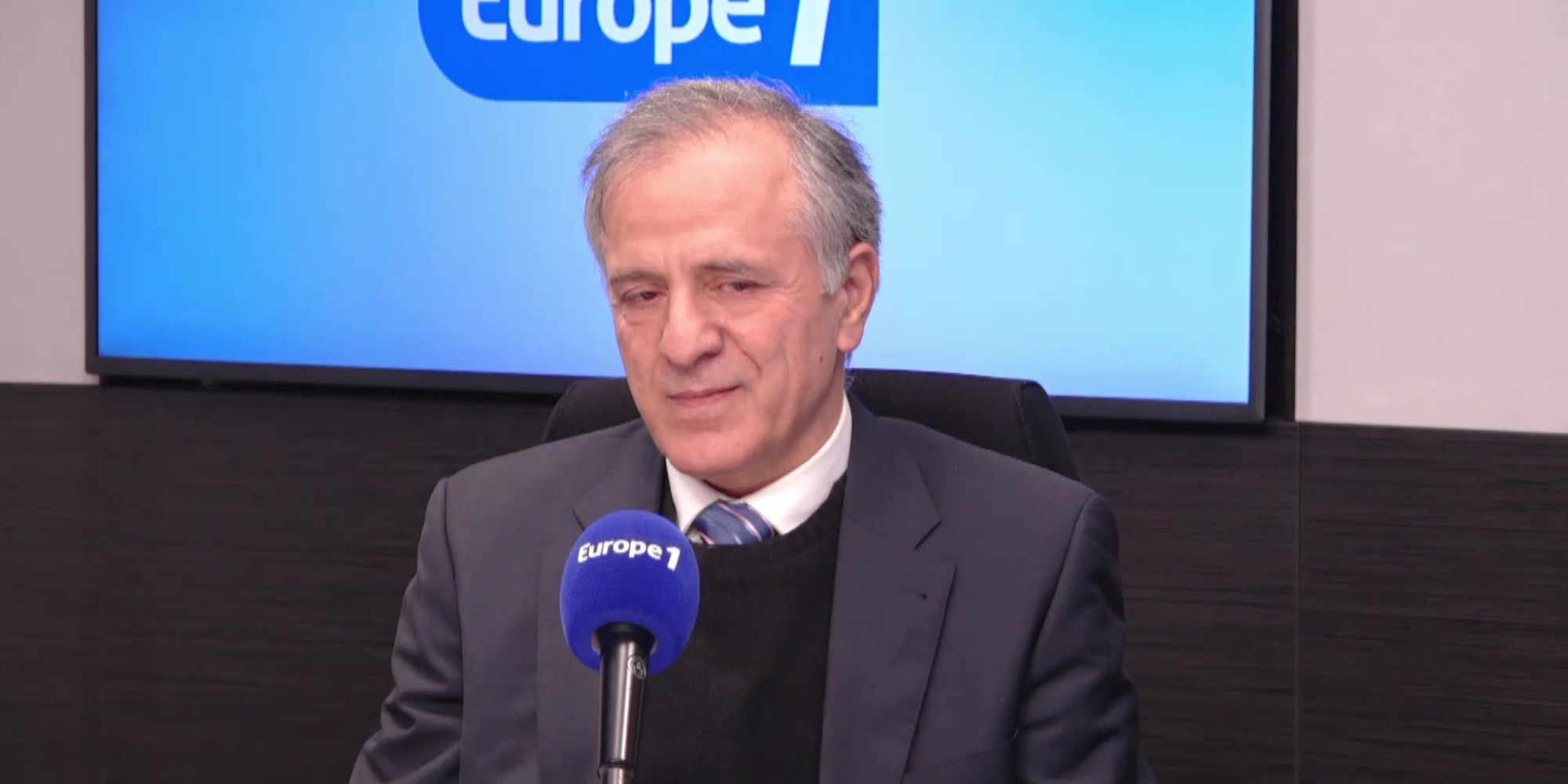 Manifestations en Iran : «Même pendant la révolution islamique, on ne voyait pas cela», insiste l'écrivain iranien Iraj Mesdaghi