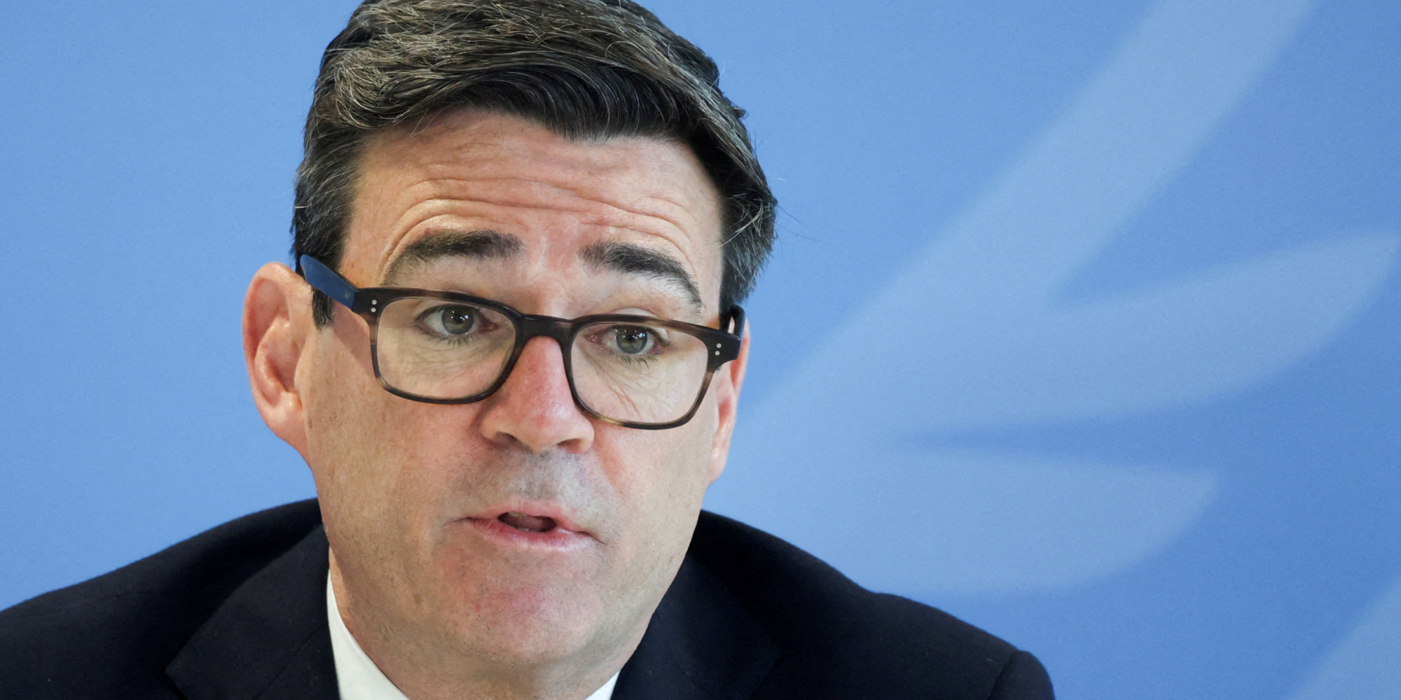 «Soyez prêts» : le gouvernement appelle les Britanniques à stocker eau, nourriture et lampes torches en prévision de crises