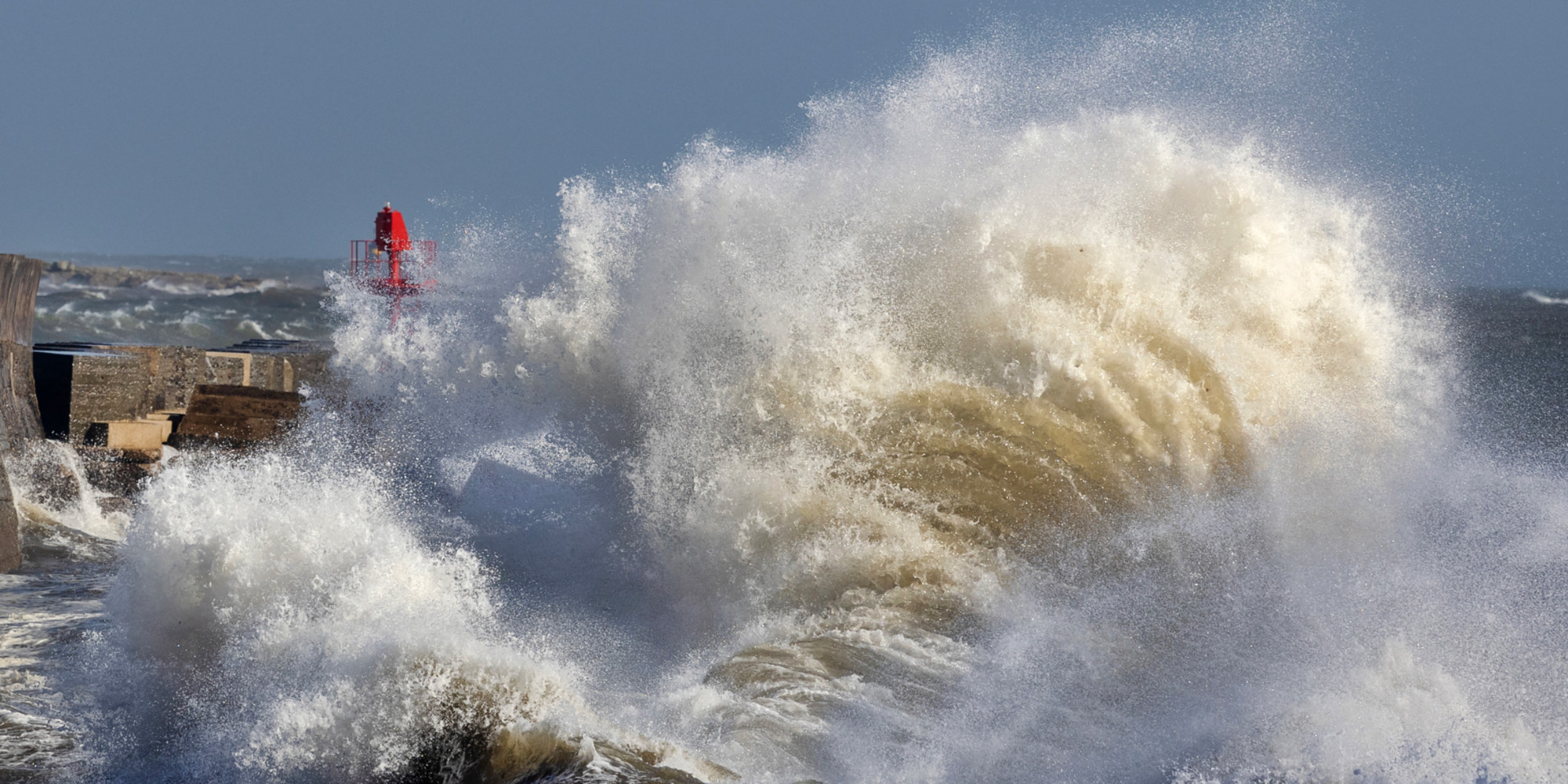 Manche : un homme de 62 ans meurt après le passage de la tempête Austen
