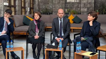 En déplacement en Syrie, Jean-Noël Barrot a appelé les nouvelles autorités à détruire le stock d'armes chimiques du régime de Bachar al-Assad. 