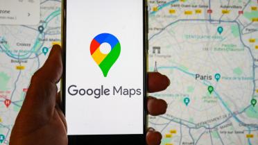 L'application Maps de Google permet aux utilisateurs de noter sur une échelle de 1 à 5 les endroits où ils se rendent et de laisser toutes sortes de commentaires.