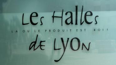 Nouvel An : les Halles Paul-Bocuse à Lyon, une adresse incontournable pour les derniers préparatifs