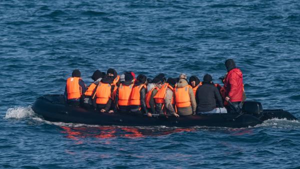 Près de 140 migrants secourus dans la Manche au large du Pas-de-Calais