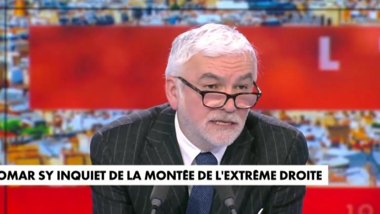 Emmanuel Sy Omar Sy inquiet de la montée de l'extrême droite, le discours pour une ...