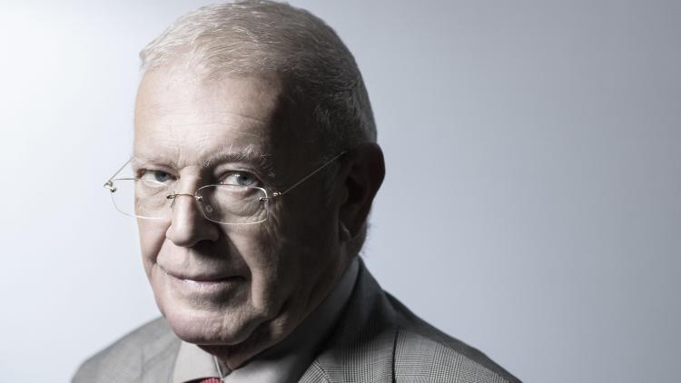 Michel Charasse 2000*1000