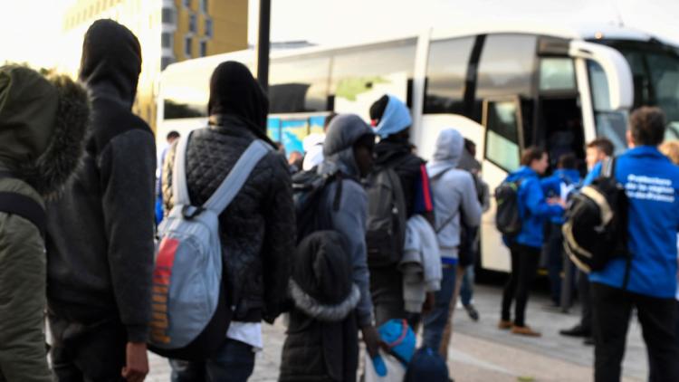 Nouvelle évacuation d'un camp de migrants insalubre dans le nord de Paris
