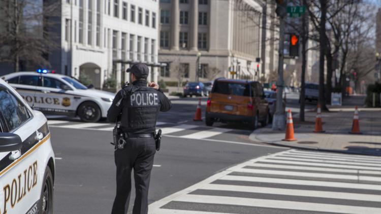 policier américain crédit : ALEX EDELMAN / AFP - 1280