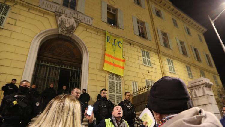 hopital saint-roch nice gilets jaunes