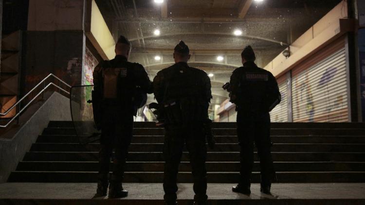 Aulnay-sous-bois, policiers, cité des 3.000 crédit : GEOFFROY VAN DER HASSELT / AFP - 1280