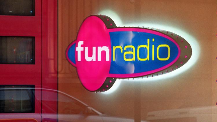 fun radio 1280 JEAN-PIERRE MULLER / AFP