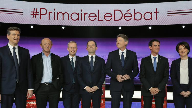 Les sept candidats à la primaire lors du premier débat, le 12 janvier.