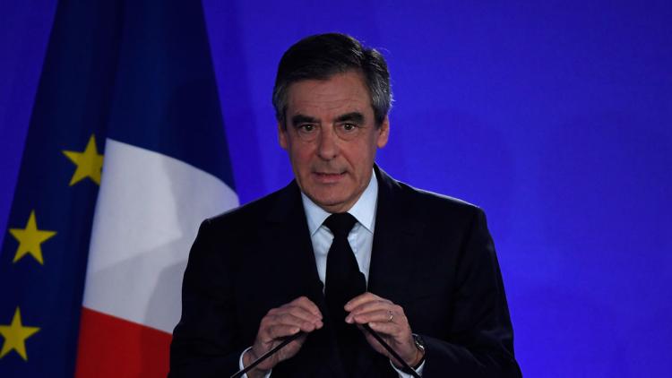 François Fillon a appelé à voter Emmanuel Macron au second tour de l'élection présidentielle. Lionel BONAVENTURE / AFP