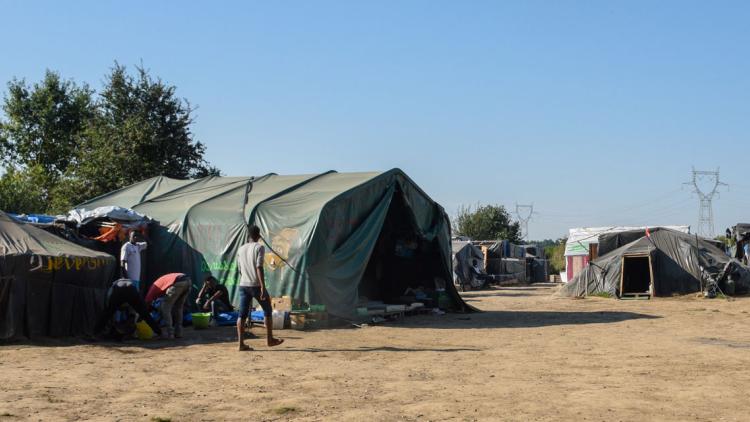 migrants camp 1280