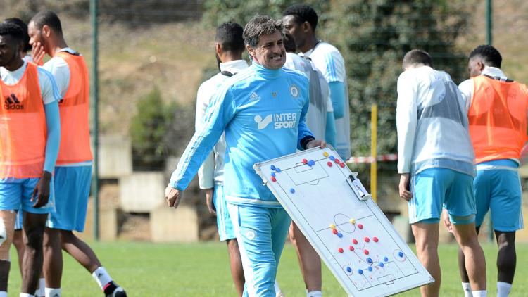 Michel à l'entraînement (1280x640) Boris HORVAT/AFP