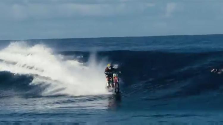 Robbie Maddison à moto (1280x640) Capture d'écran Youtube