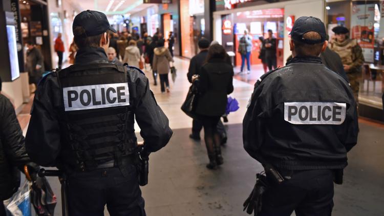 06.10 patrouille.police.1280