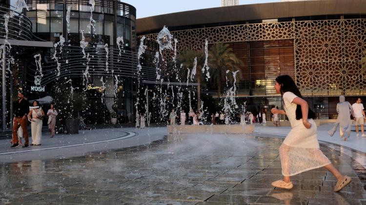 Chaleur : les Emirats arabes unis enregistrent un record de température en mai, avec 51,6 degrés Celsius