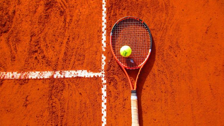 Rejouez Roland-Garros dans votre jardin avec ces équipements de tennis à prix cassé