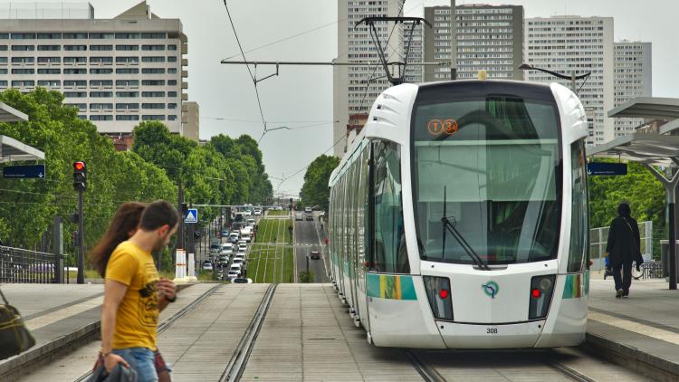 L'agression a eu lieu près de la station Porte de Vanves du tramway de la ligne T3A.