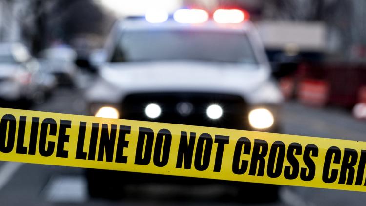États-Unis : une fusillade dans une école catholique fait au moins deux morts et une vingtaine de blessés, le tireur se serait suicidé