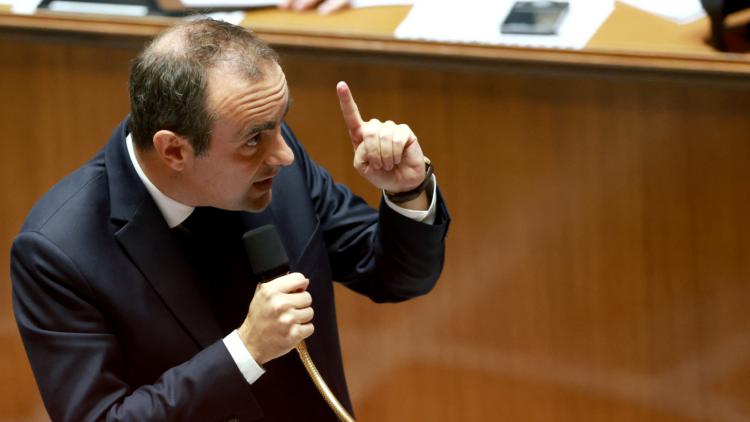 Violences du 17 octobre : sous pression, Sébastien Lecornu reconnaît des défaillances