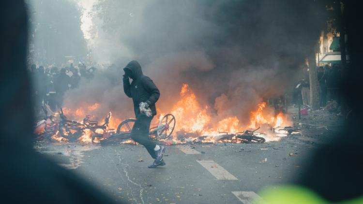 «Une culture de l'émeute s'installe progressivement dans notre pays», alerte Jérôme Fourquet